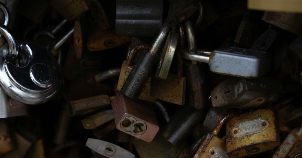 What Is a Locksmith Call-Out Fee in Westbury? — Westbury Locksmiths